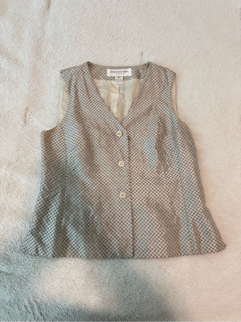 100% silk Vintage Jones New York tan metallic Sleeveless Button Front vest